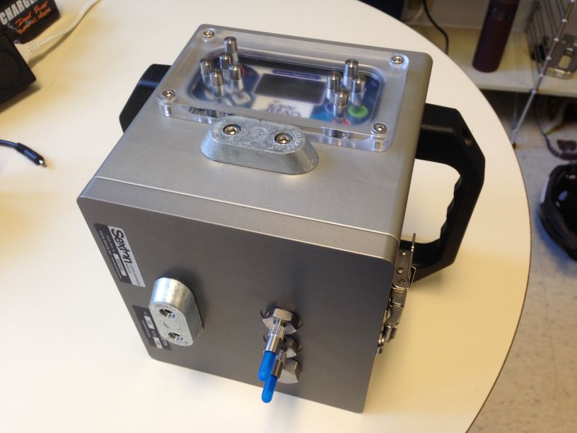 Ocean Optics dual-channel spectrometer